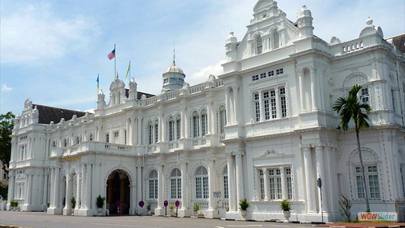 640px-Penang_City_Hall